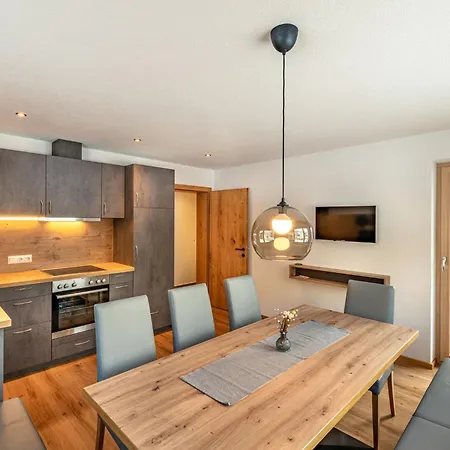 Apartment Leo-2 By Interhome *