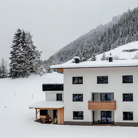 Leo-2 By Interhome Kappl (Landeck)