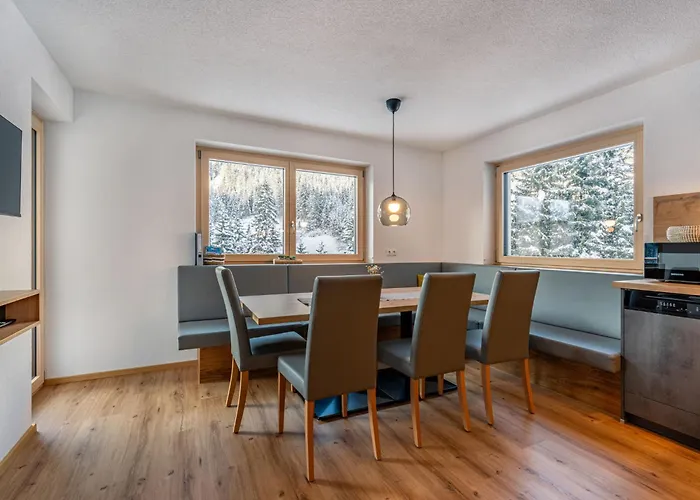 Leo-2 By Interhome *